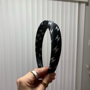 Cc Monochrome Logo Headband